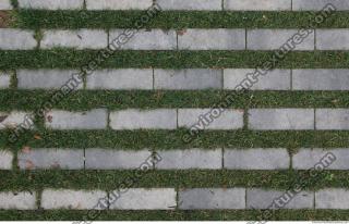 tiles floor overgrown 0002